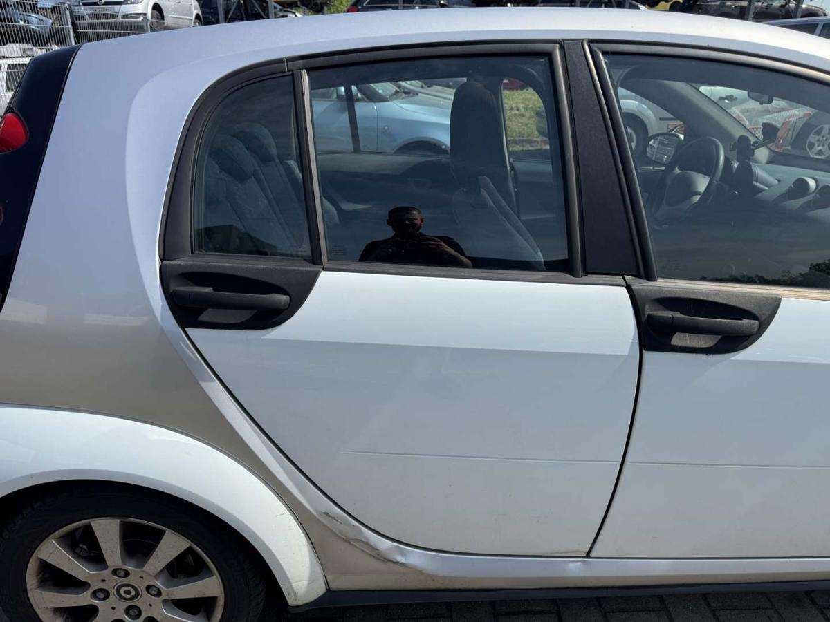 Smart ForFour 454 original T&uuml;r hinten rechts Ice White Rohbau Bj.2006